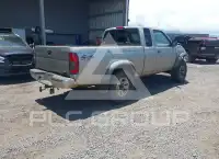 2000 Nissan FRONTIER фото