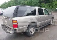 2000 Chevrolet Suburan photo