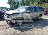2000 Chevrolet Suburan photo