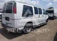2000 Chevrolet Express photo