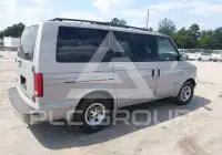 2000 Chevrolet ASTRO photo