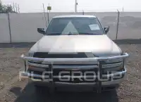 2000 Chevrolet Silverado photo