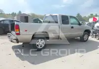 2000 Chevrolet Silverado photo