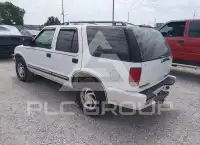 2000 Chevrolet Blazer фото
