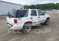 2000 Chevrolet Blazer фото