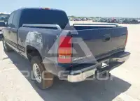 2000 Chevrolet Silverado photo
