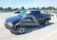 2000 Chevrolet S10 photo