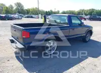2000 Chevrolet S10 photo