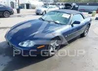 2000 Jaguar XK8 фото