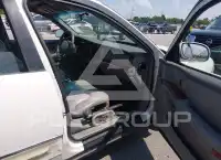 2000 Buick Park Avenue photo
