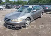 2000 Honda Accord фото
