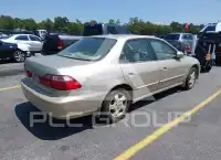 2000 Honda Accord фото
