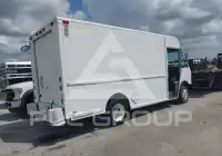 2000 Freightliner Chassis фото