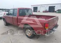 2000 Mazda B3000 фото