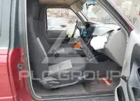 2000 Mazda B3000 photo
