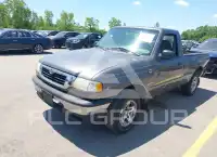 2000 Mazda B2500 фото