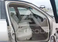 2000 Lincoln Town фото