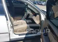 2000 Lincoln Town фото