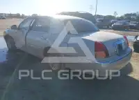 2000 Lincoln Town фото