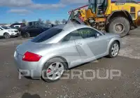 2000 Audi TT photo