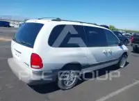 2000 Chrysler Grand Voyager photo
