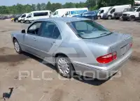 2000 Mercedes Benz E 320 фото