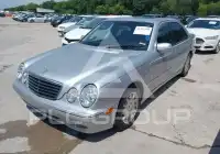 2000 Mercedes Benz E 320 фото