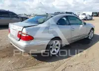 2000 Mercedes Benz CLK 320 фото