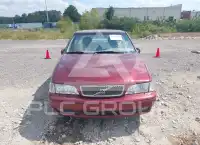 2000 Volvo S70 фото