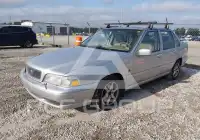 2000 Volvo S70 фото