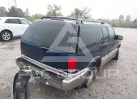 2000 GMC Jimmy photo