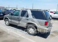 2000 GMC Jimmy photo