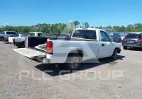 2000 GMC Sierra photo