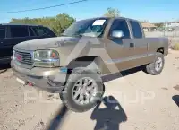 2000 GMC Sierra photo