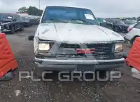 2000 GMC Sierra photo