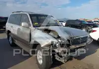 2000 Lexus LX470 photo