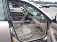 2000 Lexus ES300 photo