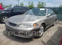 2000 Lexus ES300 фото
