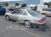 2000 Lexus ES300 photo