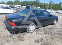 2000 Lexus LS400 фото