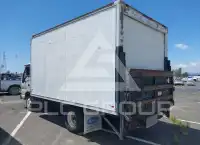 2000 Isuzu NPR photo