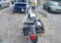 2000 Yamaha XVS1100 фото