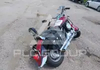 2000 Yamaha XVS650 photo