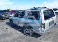 2000 Toyota 4 RUNNER photo