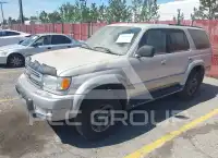 2000 Toyota 4 RUNNER photo