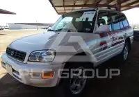 2000 Toyota RAV4 фото