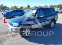 2000 Toyota RAV4 photo