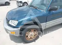 2000 Toyota RAV4 фото