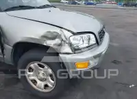 2000 Toyota RAV4 фото
