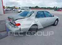 2000 Toyota CAMRY фото